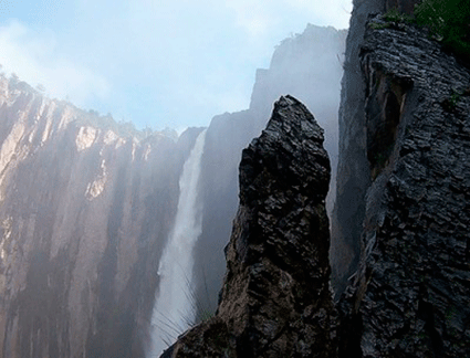 Basaseachic Falls - водопад в Мексике, штат Чиуауа
