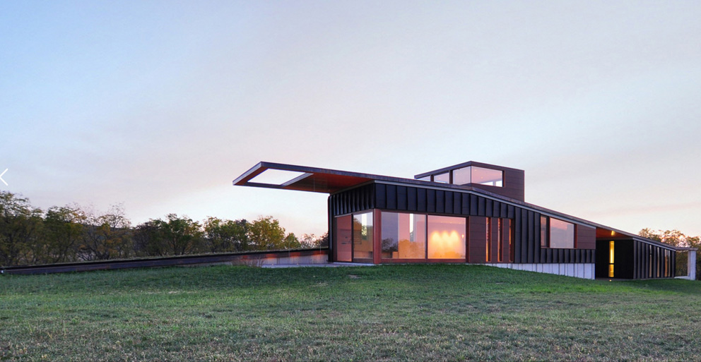 Topo House